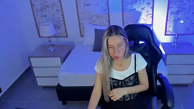 ania_rummage webcam