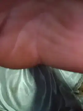 Juhi_09 webcam