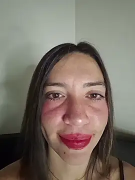 loveuu-bae webcam