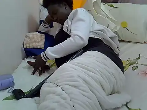 Sweetreena webcam