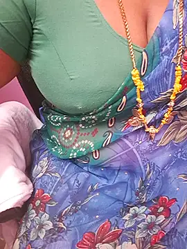 Tamil_Ammani webcam