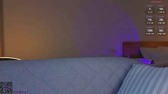 Victori_Fox webcam