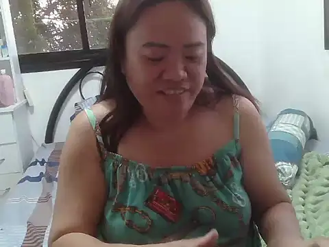 yummychubby29 webcam