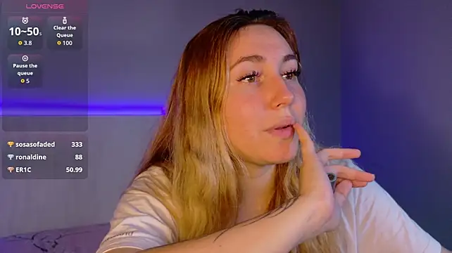 LunaXBaddie