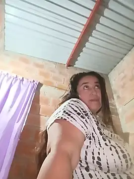 alejandra-titis webcam