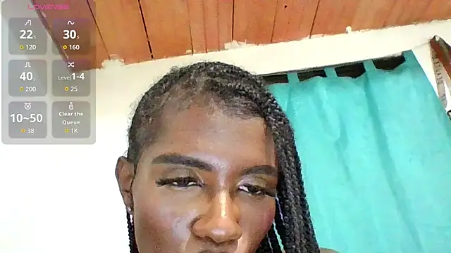 Kyliewarrior webcam