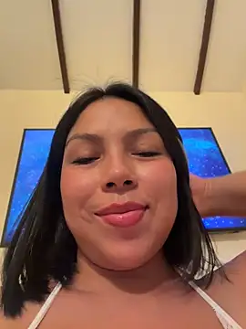 ISABELLA__LUNA