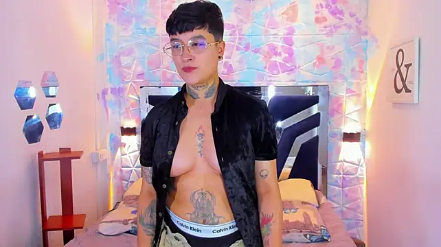 abby_thompson____ webcam