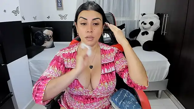 lucy007_