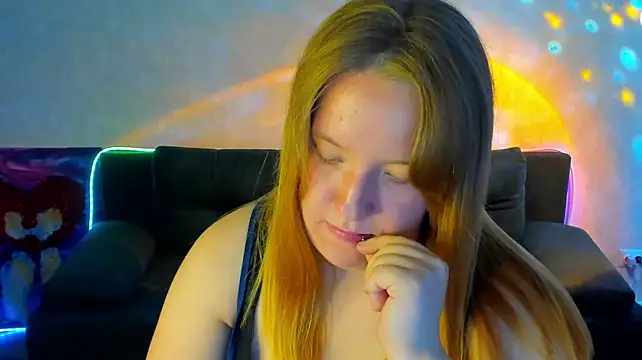 Sophia_Millery webcam