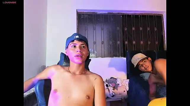noah_smith02 webcam