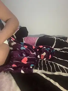 Dama_Rouge webcam