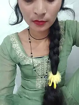 Hot_Riya_999