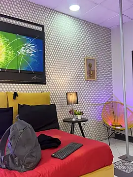 Brigith24 live cam on StripChat