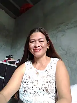 merr_ann123 live cam on StripChat