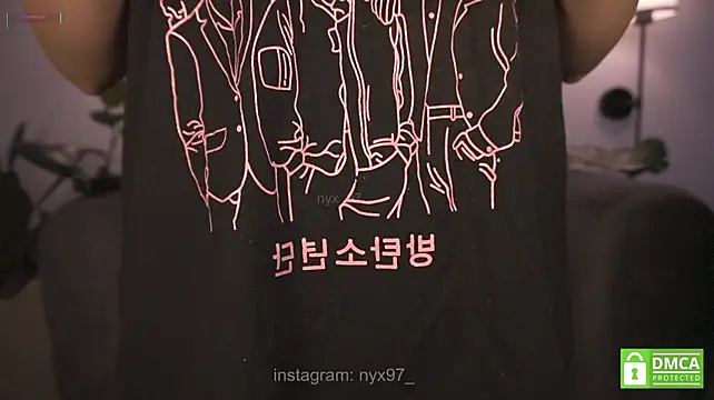 nyx_97 live cam on StripChat