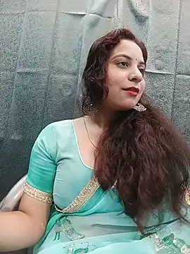 lovely-girl99 live cam on StripChat