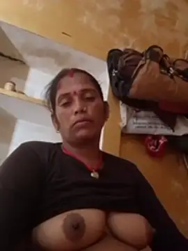 Rachana_Lodhi live cam on StripChat
