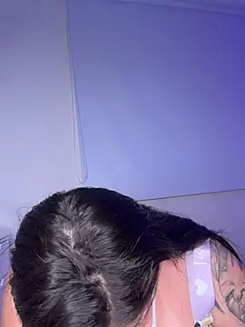 MaiahDolls live cam on StripChat