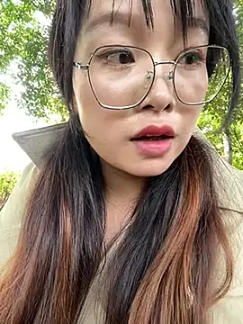 xianyu-ss live cam on StripChat