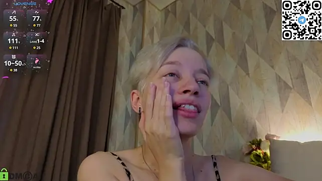 Michelle_Blond live cam on StripChat