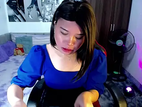 sofiathe1st live cam on StripChat