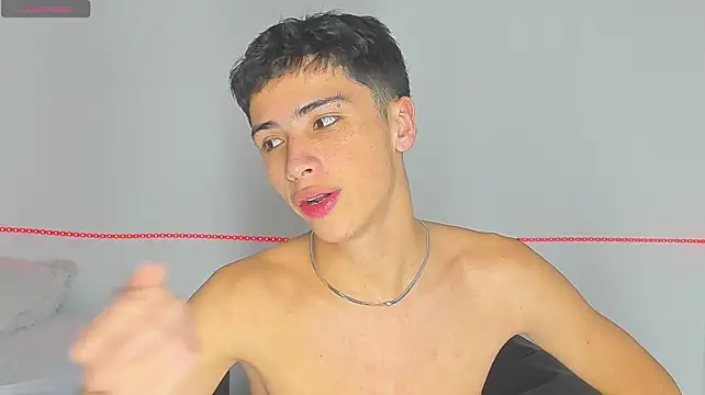 JoshClaarktt live cam