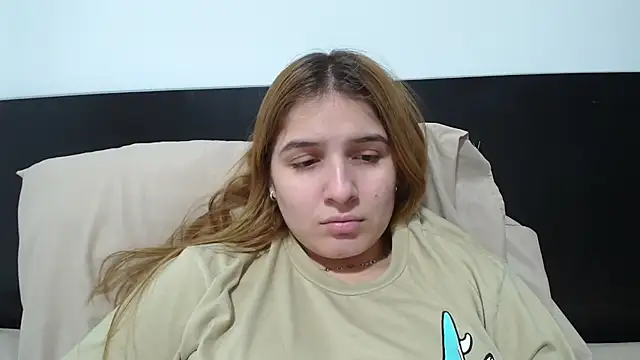 isabellardiente live cam on StripChat