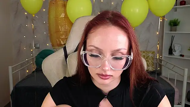 Madeline_Perry live cam on StripChat