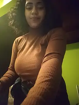 savanahottie live cam on StripChat