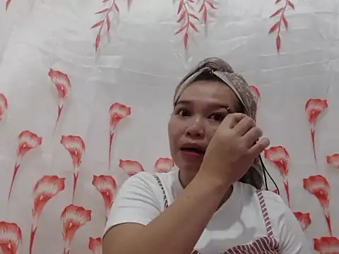 sassygirl20 webcam