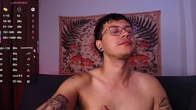 LeaneSeb live cam on StripChat