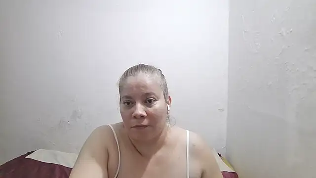 tiffany_horny_1 webcam