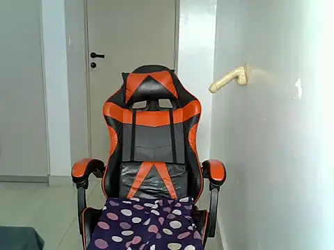 spot_curvy