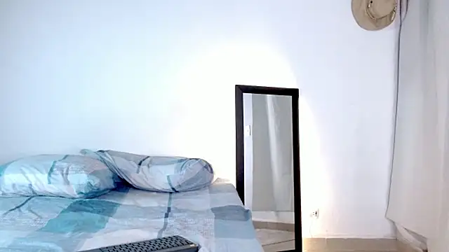 Mia_sexylatin webcam