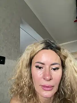 Tania201243 webcam