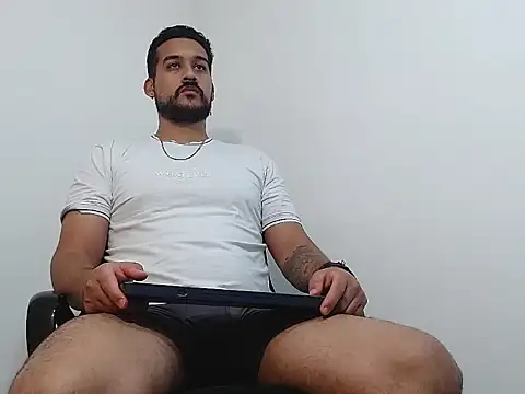 _CHRIS-DENNIS_