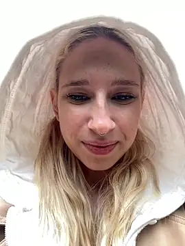 michelle_lovique