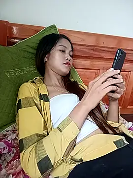 Suly-sweet live cam on StripChat