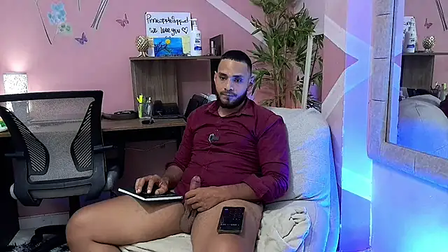 Pineappleflipped live cam on StripChat