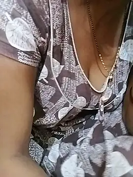 Lovely-Deepa