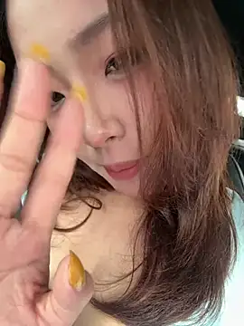 Yomi009 live sex cam