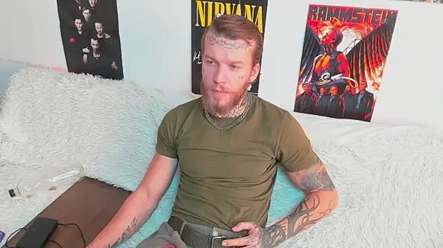 Huntall77 webcam