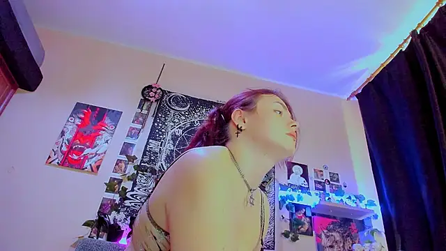 FearlessDivaX live cam on StripChat