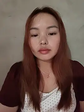 Mina_xYx webcam