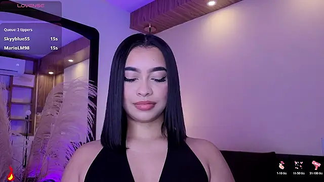 Chloe_monroee webcam