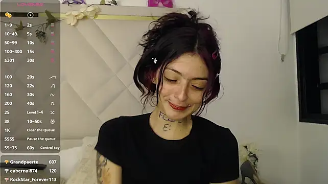 MistyVelvet_ webcam