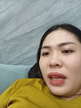 Poly_baby webcam