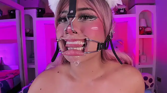 miss___megan webcam