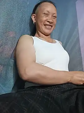 Linda-04 webcam